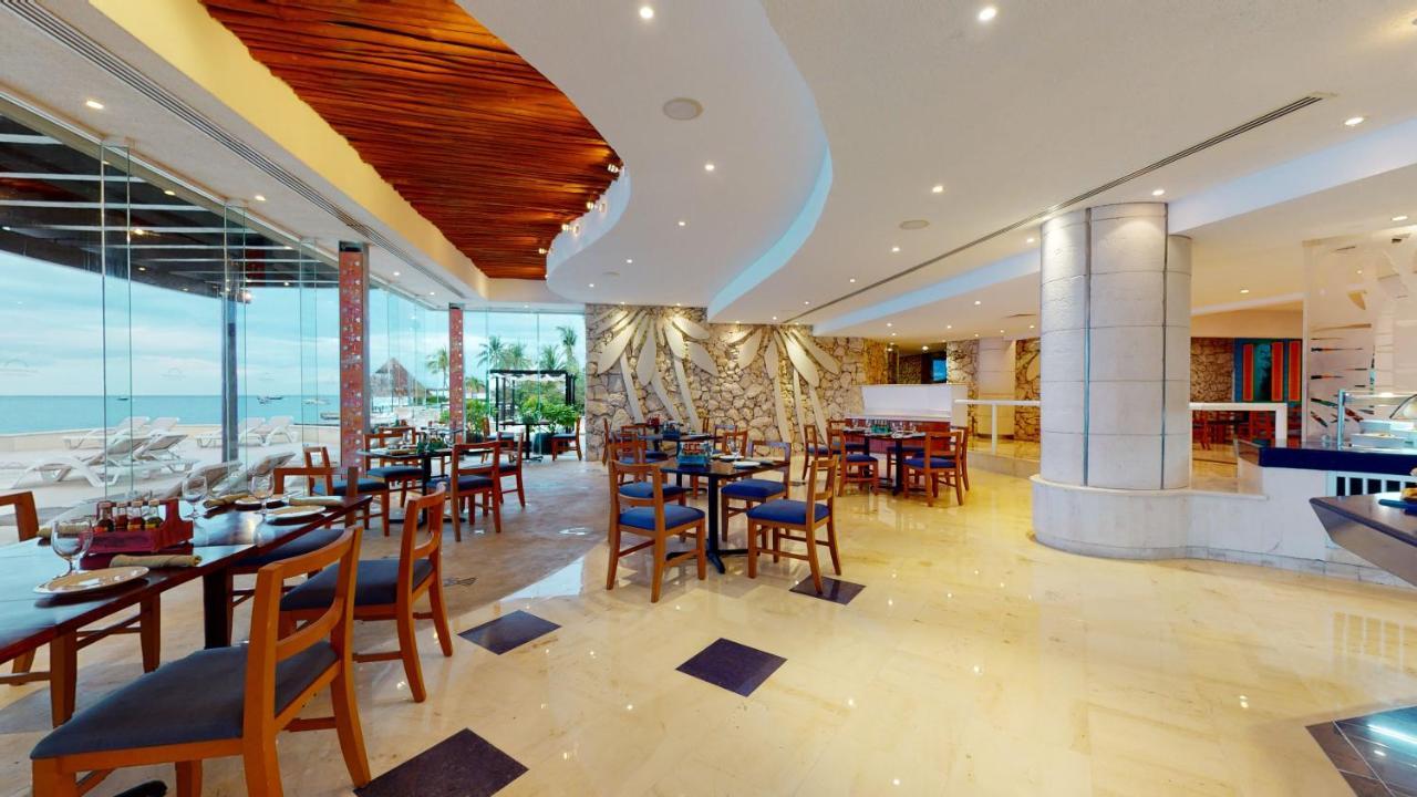 Grand Park Royal Cozumel Hotel Ngoại thất bức ảnh The restaurant at the hotel