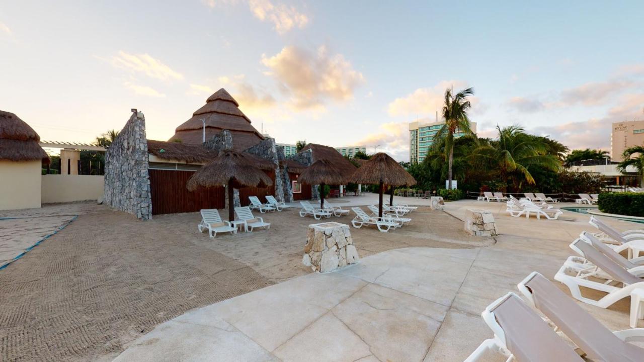 Grand Park Royal Cozumel Hotel Ngoại thất bức ảnh Beach at the Grand Palladium Hotel